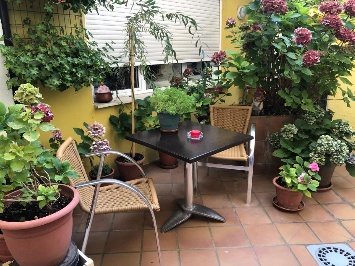 Hostal Escartin Sabiñánigo Eksteriør billede