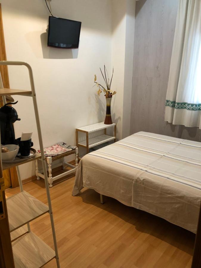 Hostal Escartin Sabiñánigo Eksteriør billede