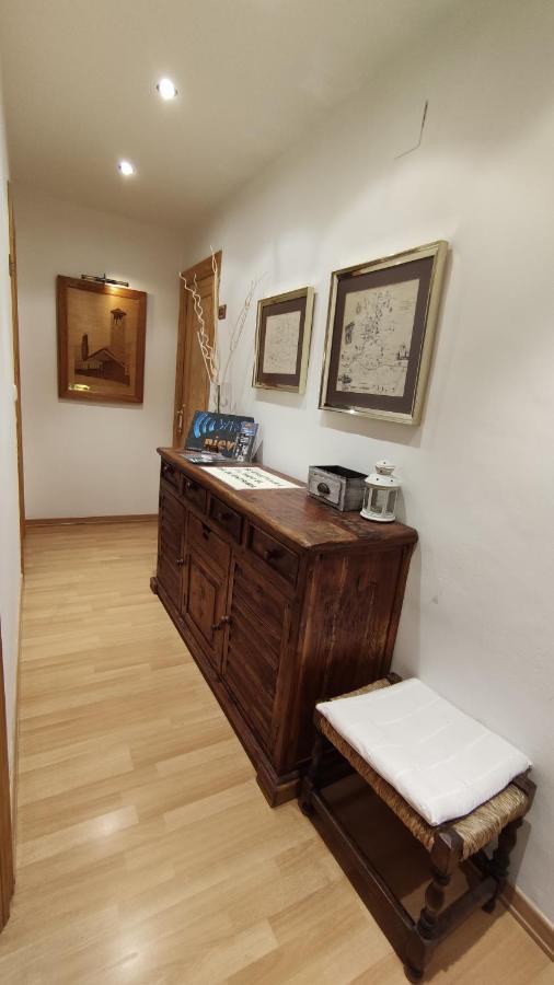 Hostal Escartin Sabiñánigo Eksteriør billede